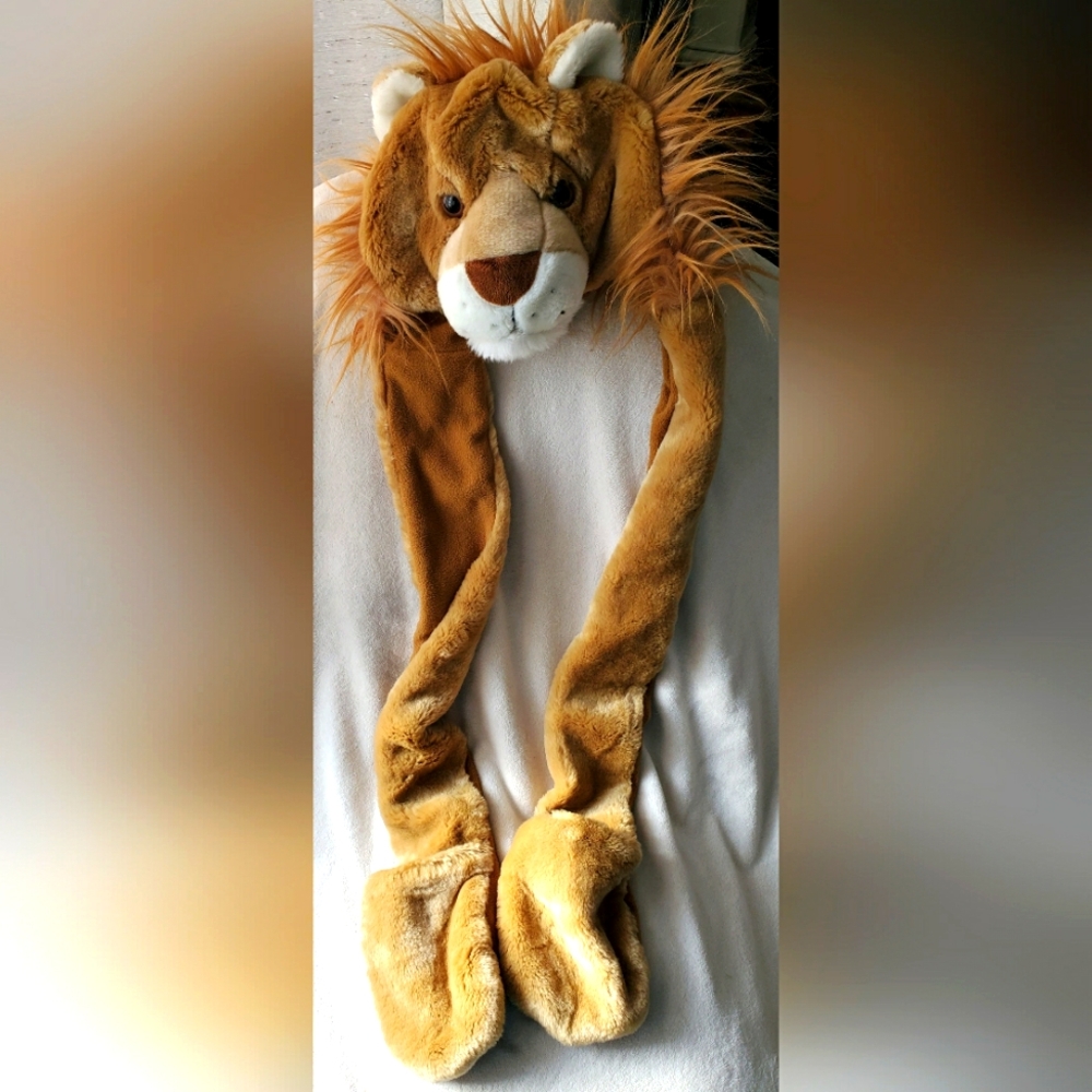 Spirithoods Lion Plush Faux Fur Scarf Paw Print Mittens🦁